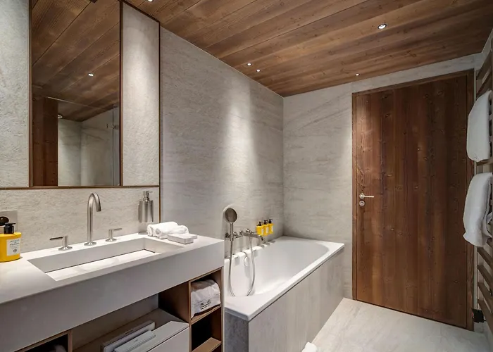 De Gamme, 2 Suites, Acces Bien-etre - Fr-1-830-19 Lejlighed